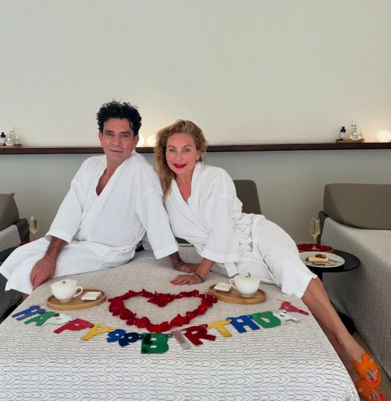 Elizabeth Álvarez huye con Jorge Salinas a una escapada de SPA