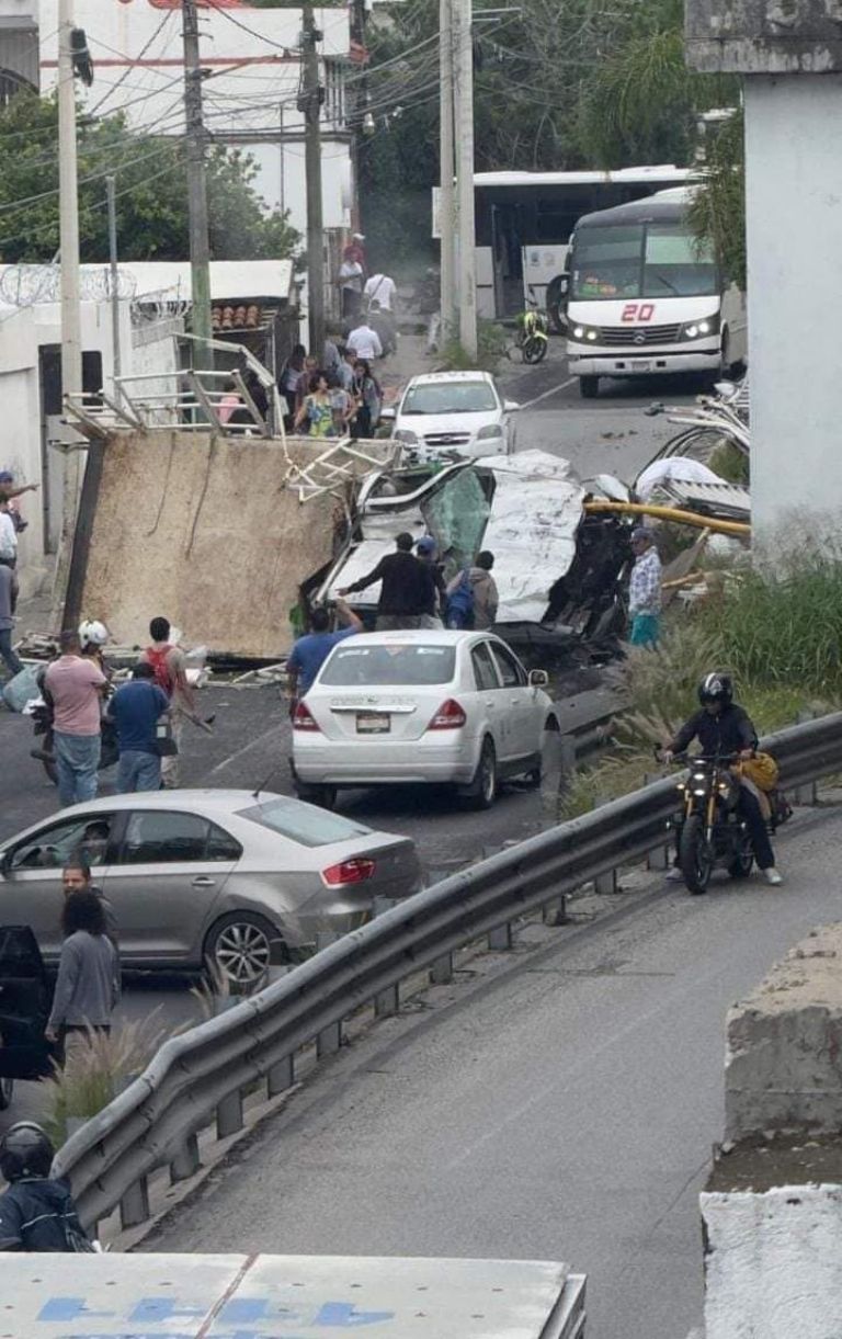 Hombre intenta matarse tras accidente en Cuernavaca. Foto: Twitter
