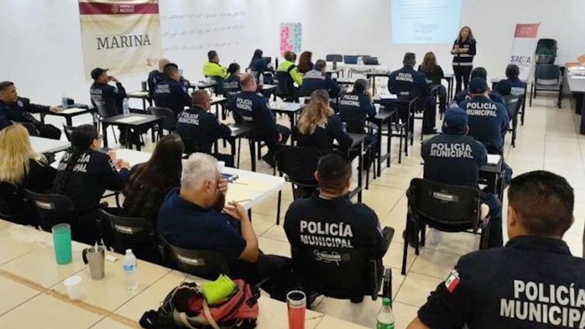 Policías de Guaymas reciben capacitación sobre víctimas de violencia familiar y de género