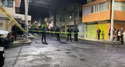 Balacera en Iztapalapa deja un muerto; sicarios irrumpen en tienda de abarrotes