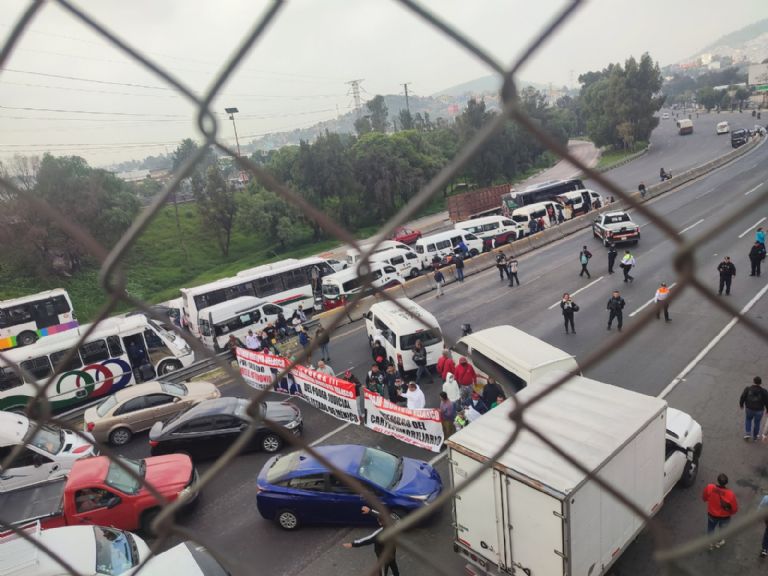 Bloqueo en la México-Pachuca