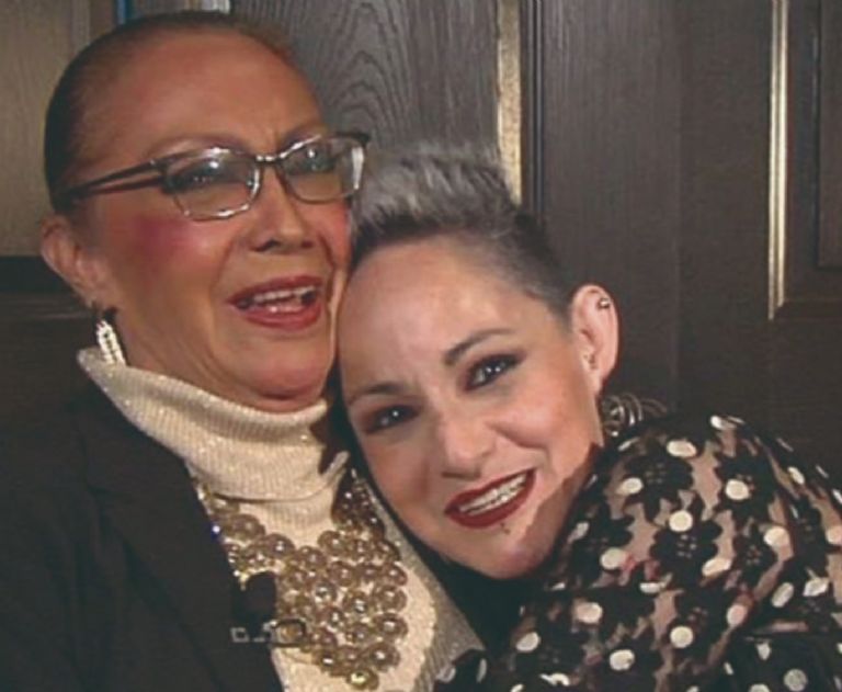 Lolita Cortés y su madre Dolores (QEPD)