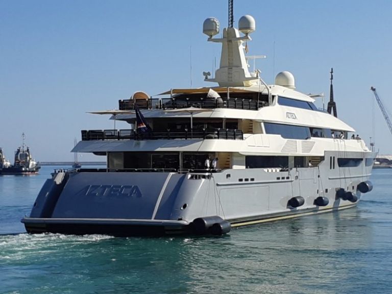 Salinas Pliego revela choque a su yate