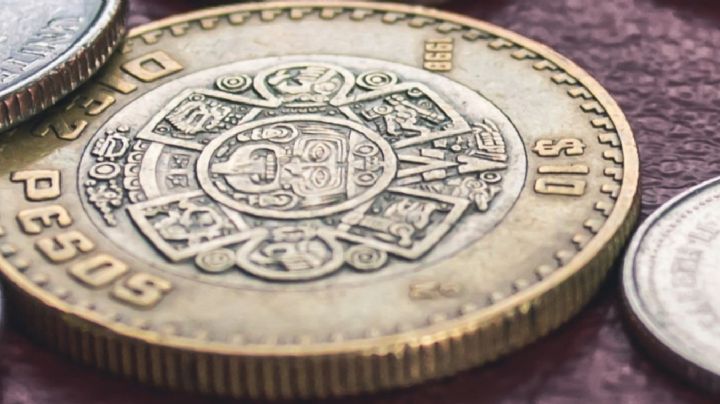 Peso se recupera: Cotiza a 18.90 por dólar, su nivel más alto tras el lunes negro