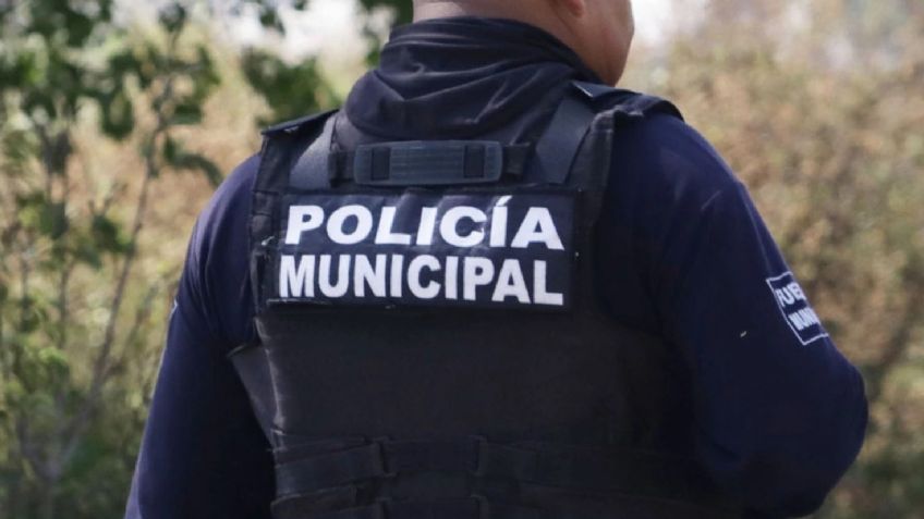 Robo de camioneta termina en balacera y en intento de fuga de película en Puebla