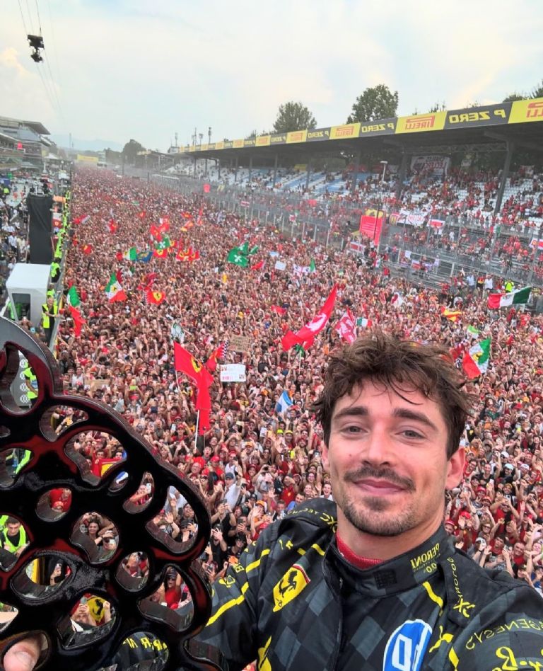 Charles Leclerc tuvo una victoria histórica en Italia. Foto: Twitter