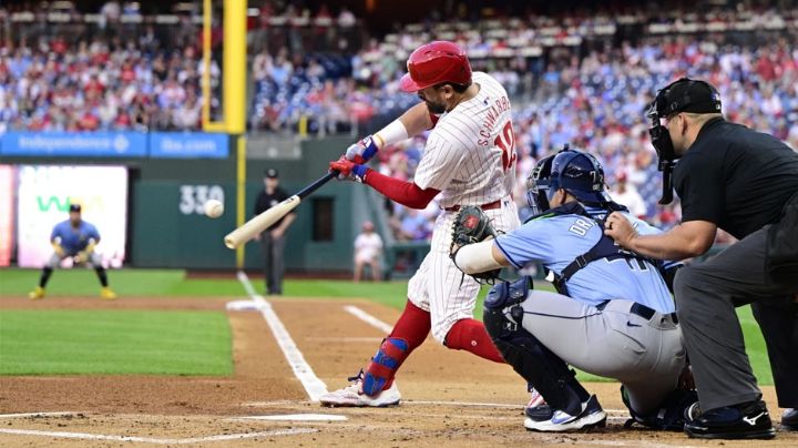 Histórico; Schwarber establece una marca de MLB de jonrones como primer bate