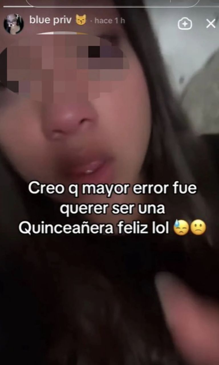 Azul, hija de Franco Escamilla, rompe en llanto tras críticas a su cuerpo. Foto: Instagram