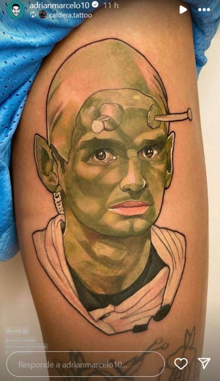 Fan se habría tatuado el rostro de Adrián Marcelo
