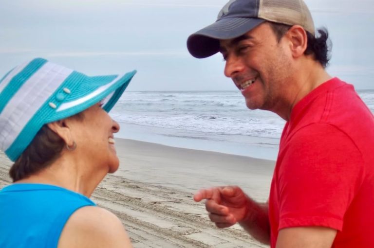 Adal Ramones recuerda a su fallecida madre