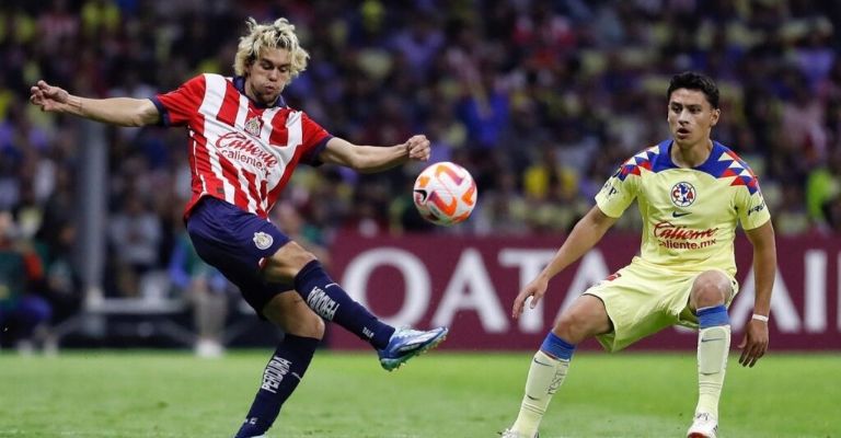 América y Chivas saltarán al campo de juego en el Clásico