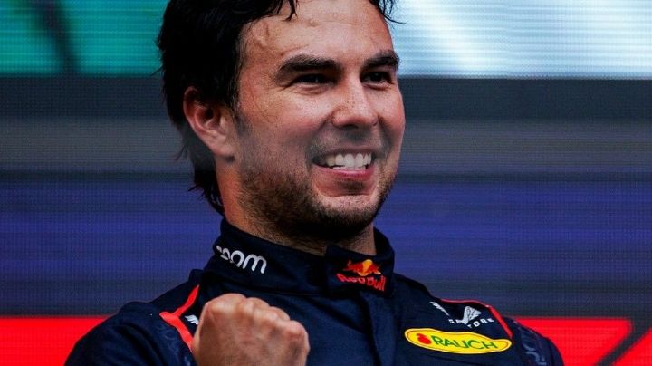 Checo Pérez pierde el podio en Bakú tras accidente con Carlos Sainz y lo insulta