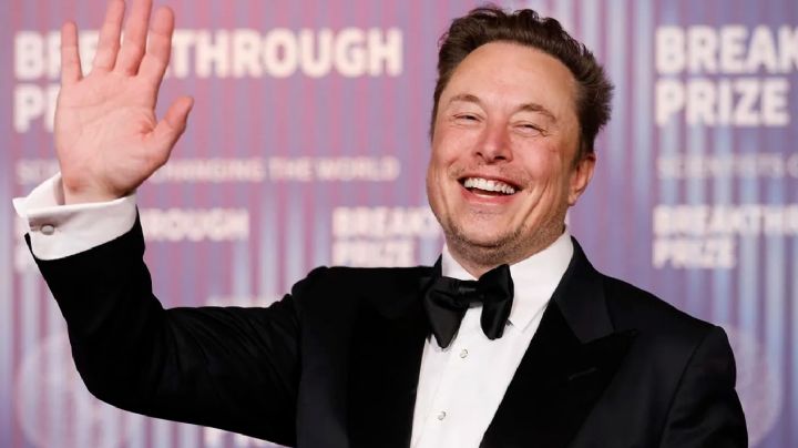Elon Musk 'celebra' el Día de la Independencia de México con este espectacular VIDEO