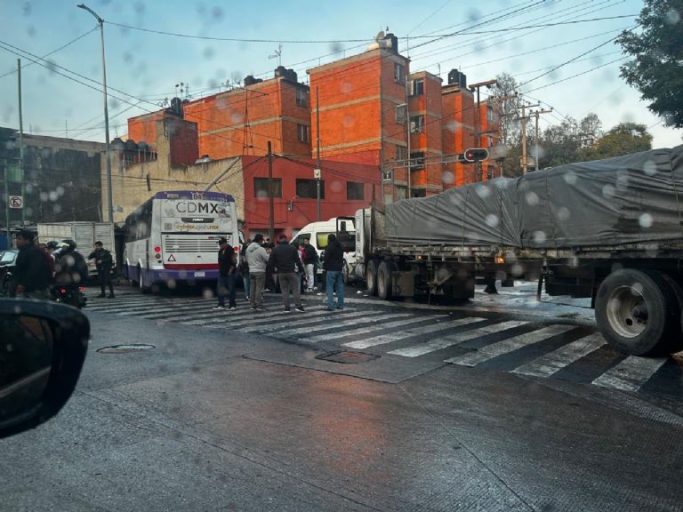 Choque en Circuito Interior