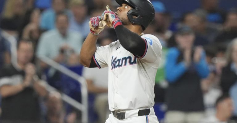 Otto López también la botó por Miami