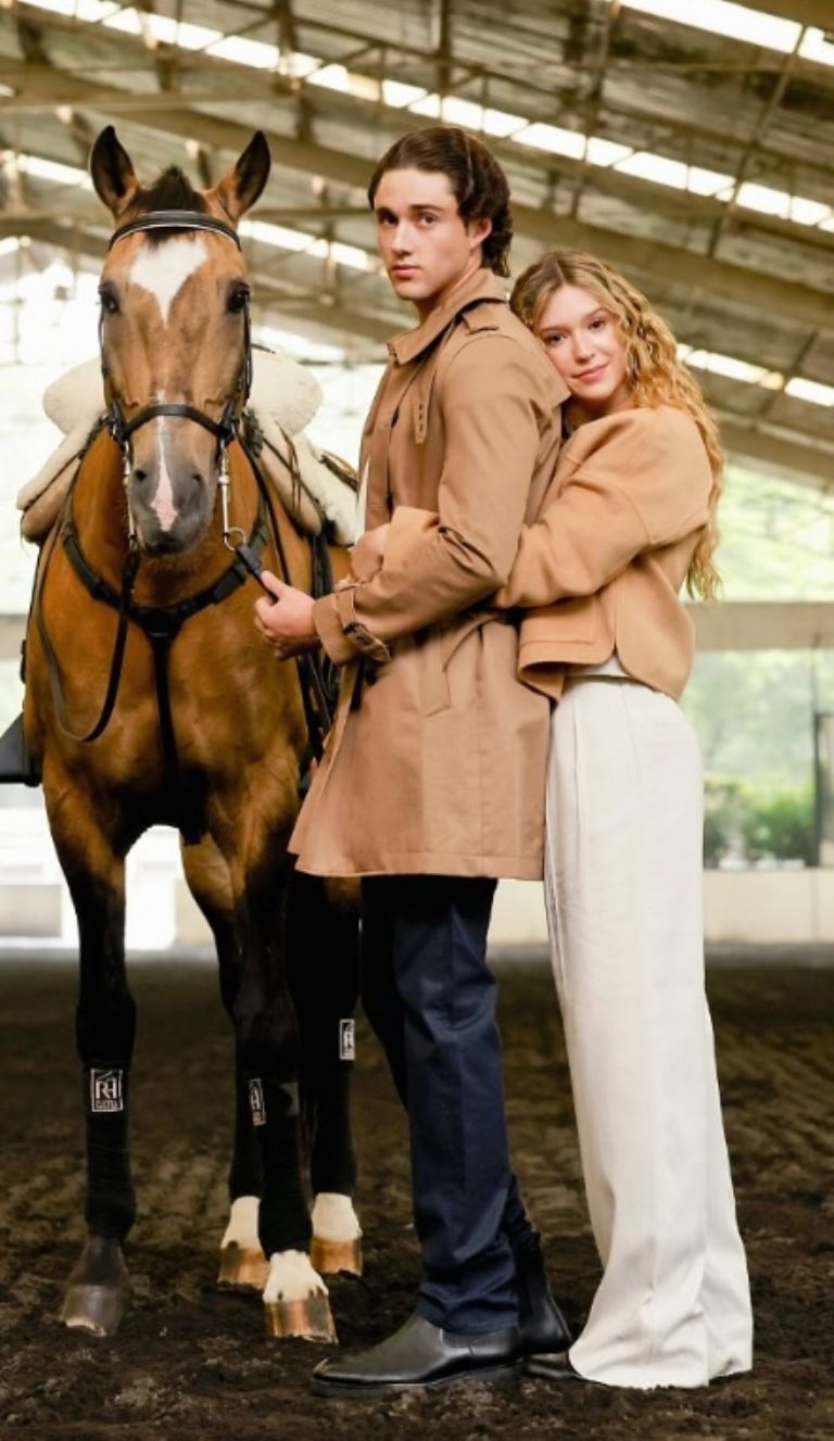 Mía Rubín y Othón iniciaron su noviazgo en mayo 2023