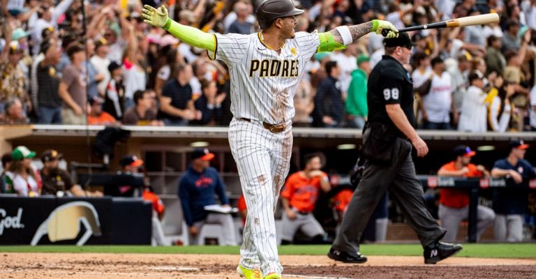 Machado festeja uno de sus dos vuelacercas