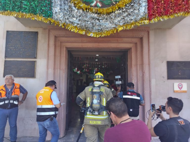 Para conmemorar el 19 de septiembre, fecha en la que se conmemoran los terremotos del 19 de septiembre de 1985 y de la misma fecha pero de 2017, autoridades en materia de Protección Civil de la localidad, se sumaron a la jornada nacional de simulacros.  