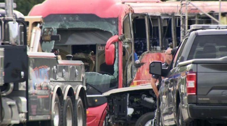  Siete mexicanos pierden la vida en accidente de autobús