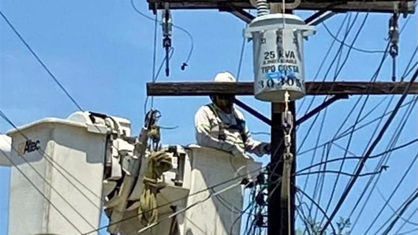 Apagones prevalecen tras las recientes lluvias en varias colonias de Cajeme