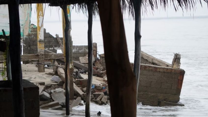 Huracán 'John' deja dos víctimas mortales en Guerrero, confirma Evelyn Salgado a AMLO