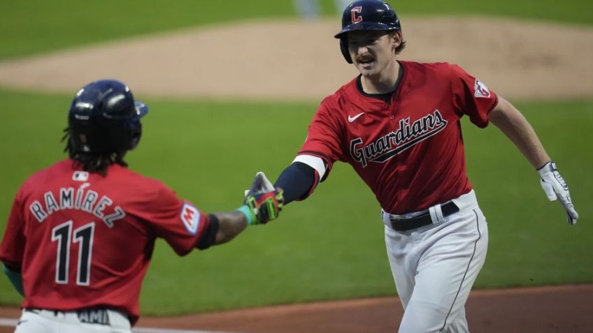 Los Guardians ganan y aseguran su descanso en la primera ronda de los playoffs