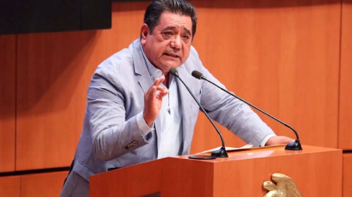 Senador de Morena pide a colegas donar su sueldo a damnificados por huracán John