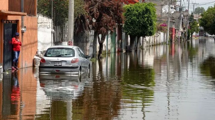 Basura en Chalco, la causa de las graves inundaciones; han retirado 246 toneladas