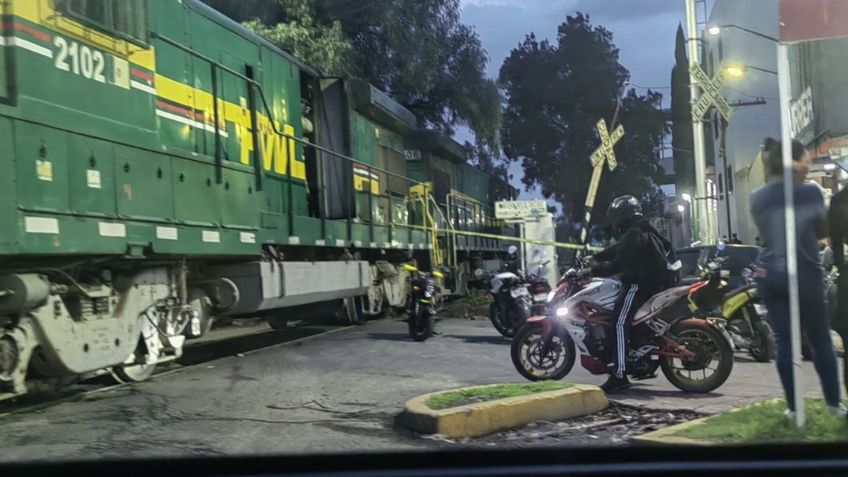 Fatídico accidente: Tren arrolla a hombre y lo parte en dos en Nezahualcóyotl