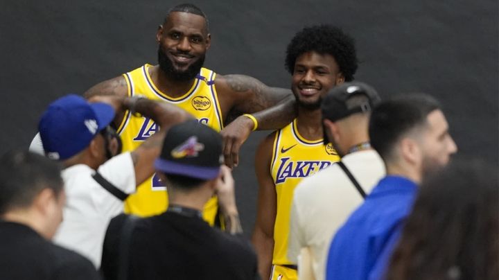 "Hay mucha emoción", dice LeBron James al entrenar con su hijo en Lakers