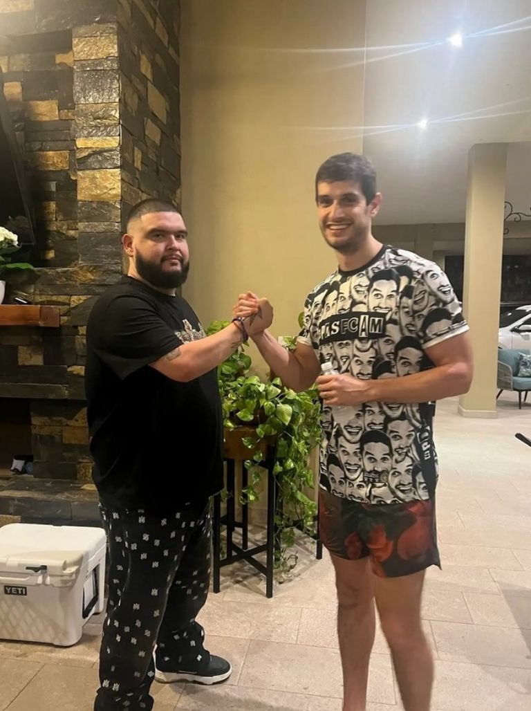 Adrián Marcelo reaparece tras salir de LCDLFM