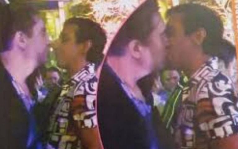 Ésta sería la presunta fotografía tomada en un antro gay