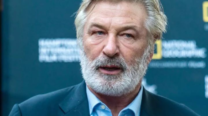 Tras ser acusado de homicidio, Alec Baldwin demanda por violación de sus derechos civiles