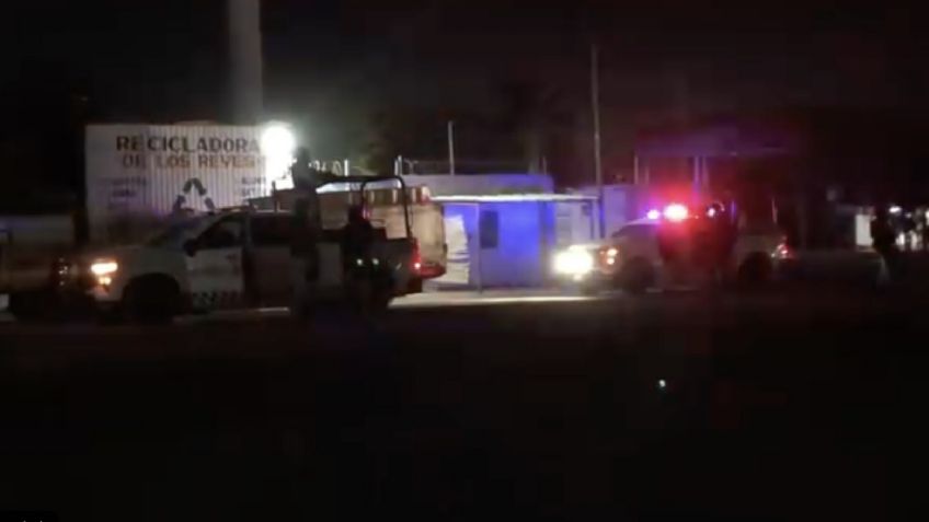 Ciudad Obregón: Golpean y abandonan con 'narcomensaje' a 2 personas junto a torre eléctrica