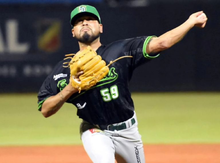 Zazueta llega a las Estrellas