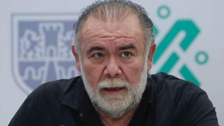 VIDEO: En plena entrevista, Jesús Ochoa golpea a joven actor y se va furioso por este motivo