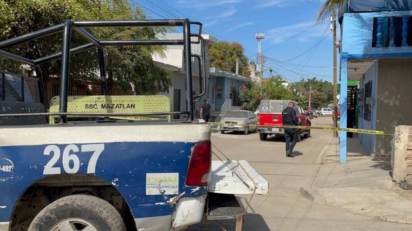 Acribillan a hombre cerca de una primaria en Mazatlán; los niños iban saliendo de clases