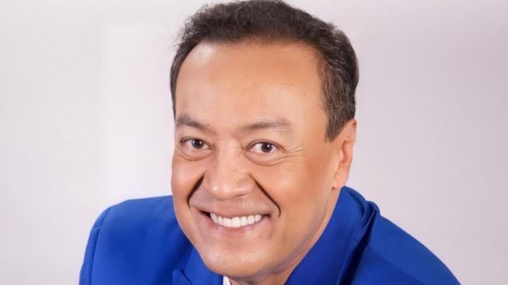 Carlos Cuevas, cantante mexicano, sufre asalto violento en una farmacia; lo golpearon