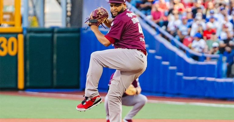 Despaigne inició por los Tomateros