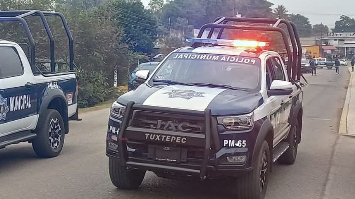 Imágenes fuertes: Sicarios ejecutan a cuatro policías durante balacera en Tuxtepec, Oaxaca