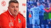 Foto ilustrativa de la nota titulada El duro castigo que podría enfrentar el entrenador de Chivas por patear a un jugador rival