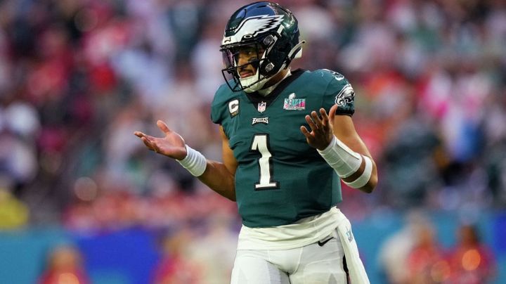 Hurts busca unirse a selecto club de quarterbacks, en su regreso al Super Bowl