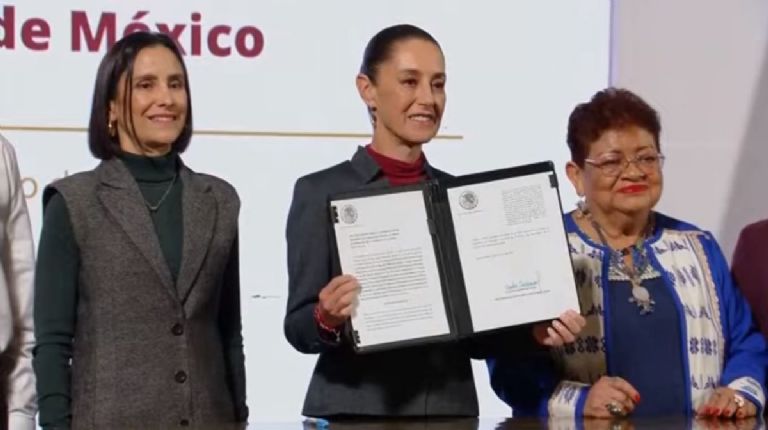 Claudia Sheinbaum presenta Reforma Energética para recuperar la CFE y Pemex. Foto: Internet