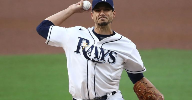 Morton también jugó para los Rays