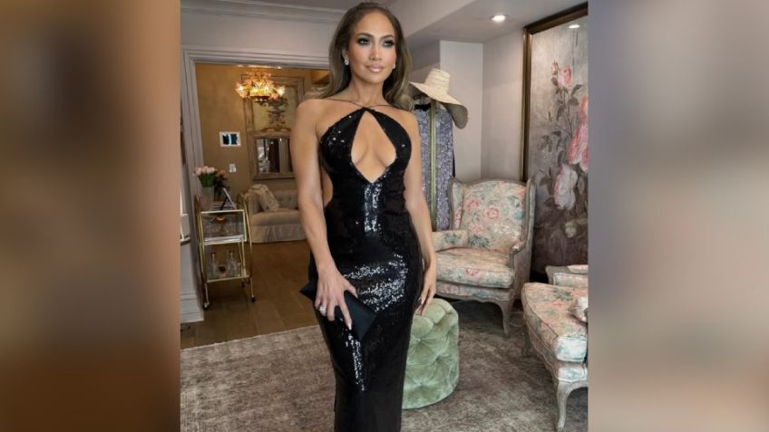 Jennifer Lopez a sus 55 años deja boquiabierto a millones al posar en bikini desde Aspen