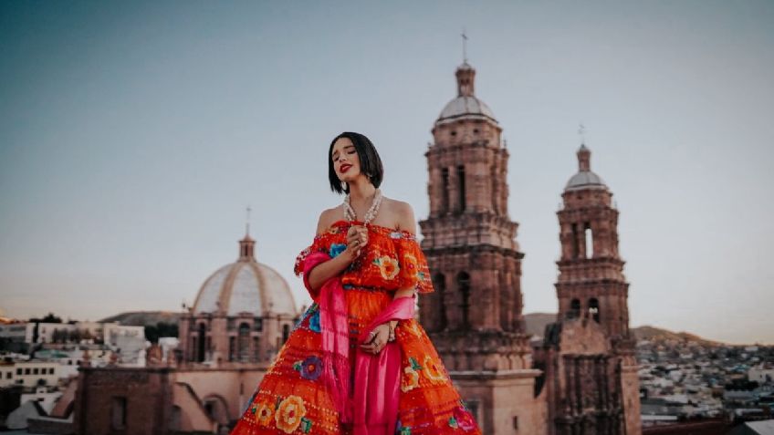 Ángela Aguilar alza la voz para respaldar a migrantes de los EU: “Todos tenemos derechos”