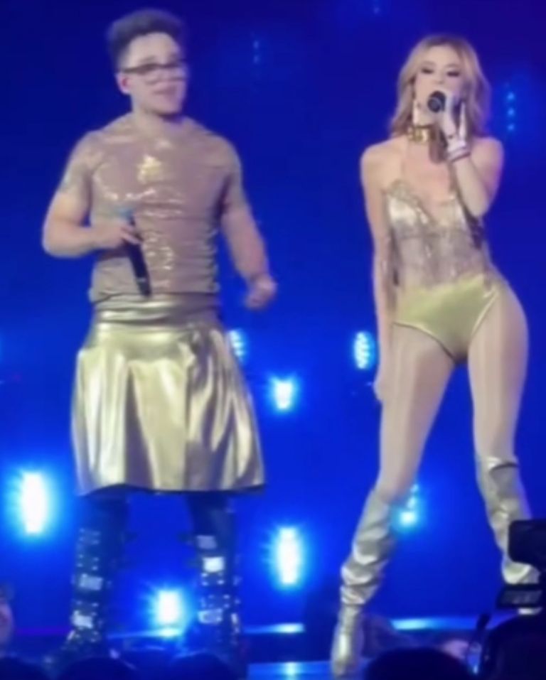 Yurem es rechazado en pleno concierto