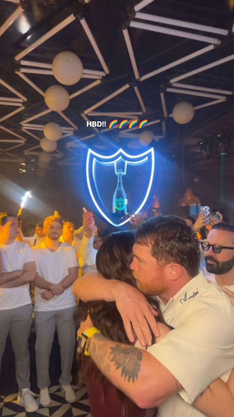 El boxeador lucía orgulloso 