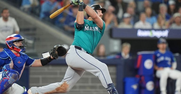 Raleigh emparejó los cartones con jonrón solitario