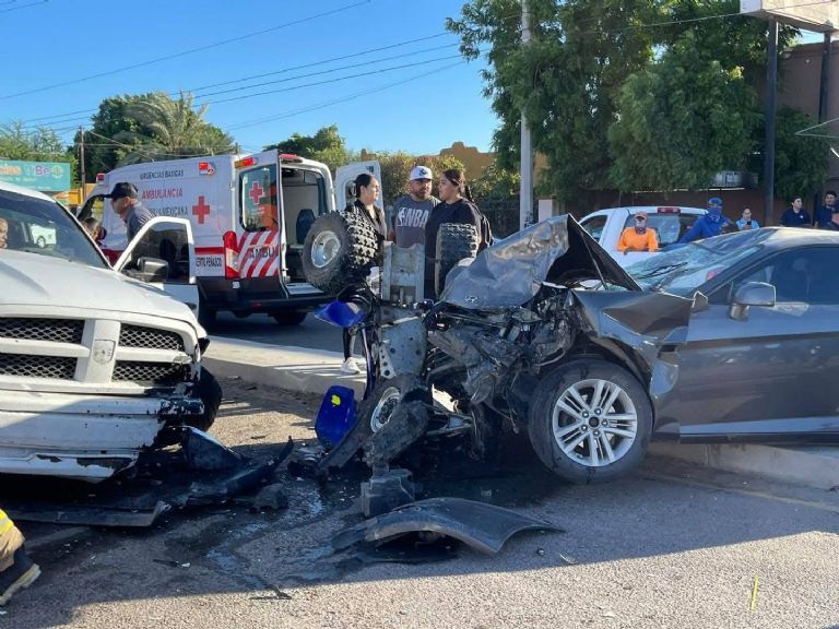 Los paramédicos atendieron a los heridos 